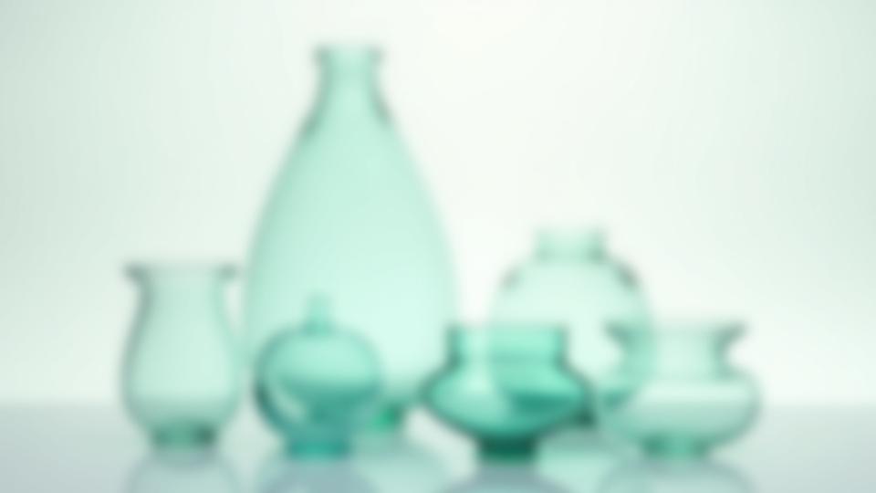 手吹きガラスの花瓶のセット